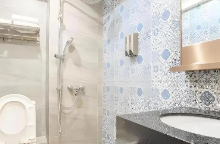 Hotel Hou Kong 2*